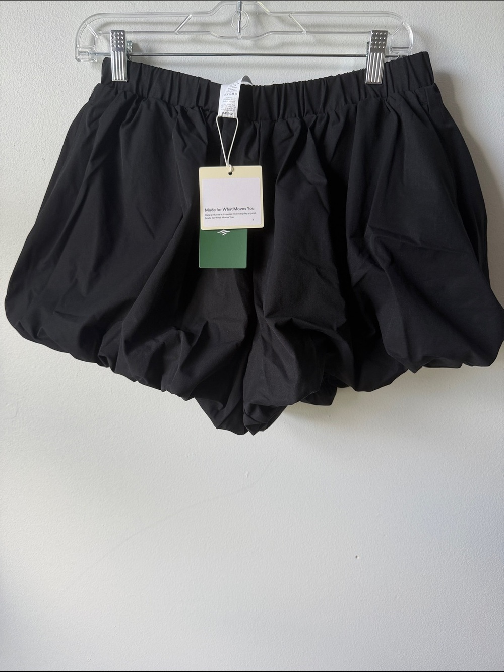 HALARA Black Bubble Hem Skort Shorts Size S